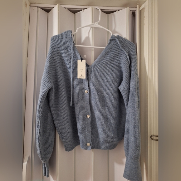 Pink Rose Sweaters - NWT Pink Rose Sweater.